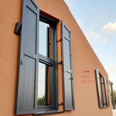 The Zen Point Detox Suites Marathopoli Exterior photo