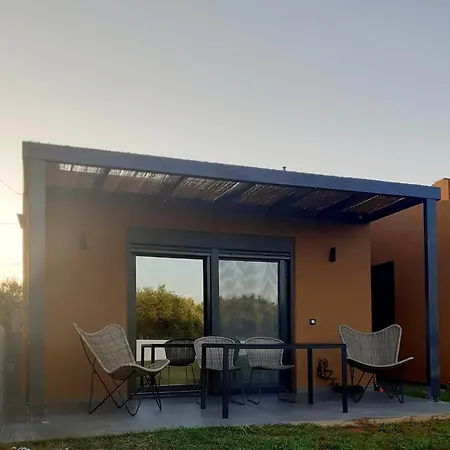 The Zen Point Detox Suites Marathopoli Exterior photo