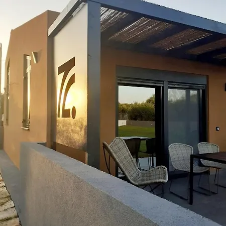 The Zen Point Detox Suites Marathopoli Exterior photo